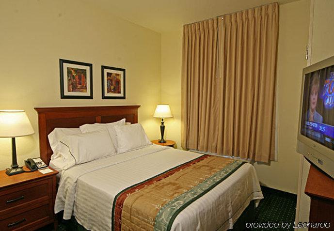 Towneplace Suites By Marriott Yuma Room photo